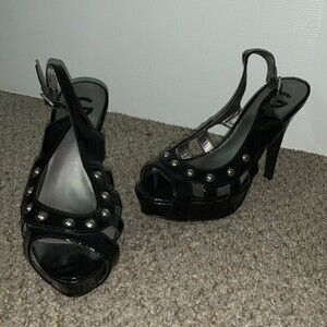 G by GUESS  black platform heels with stud accents size 6.5